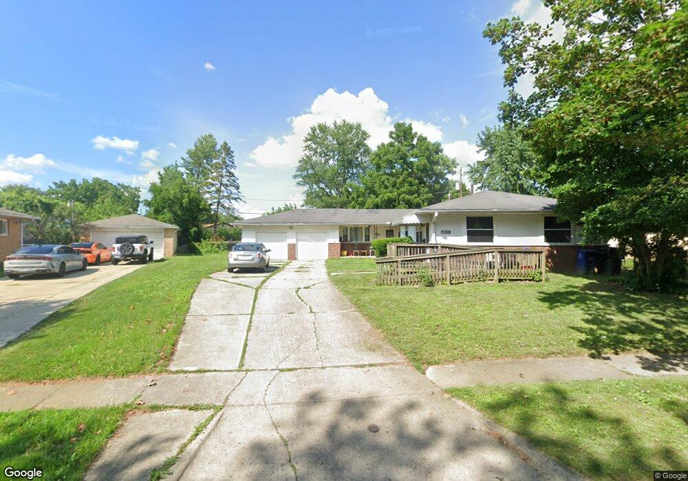 1258 Fenceway Dr, Columbus, OH 43229 - photo 1