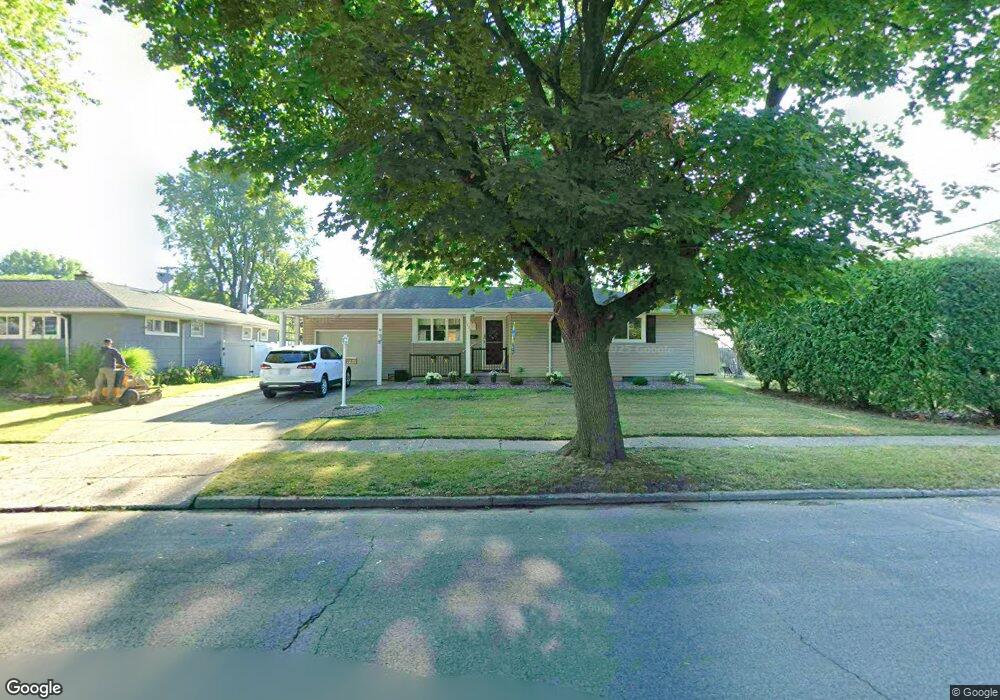 1271 Fairfax Ave, North Tonawanda, NY 14120 - photo 1