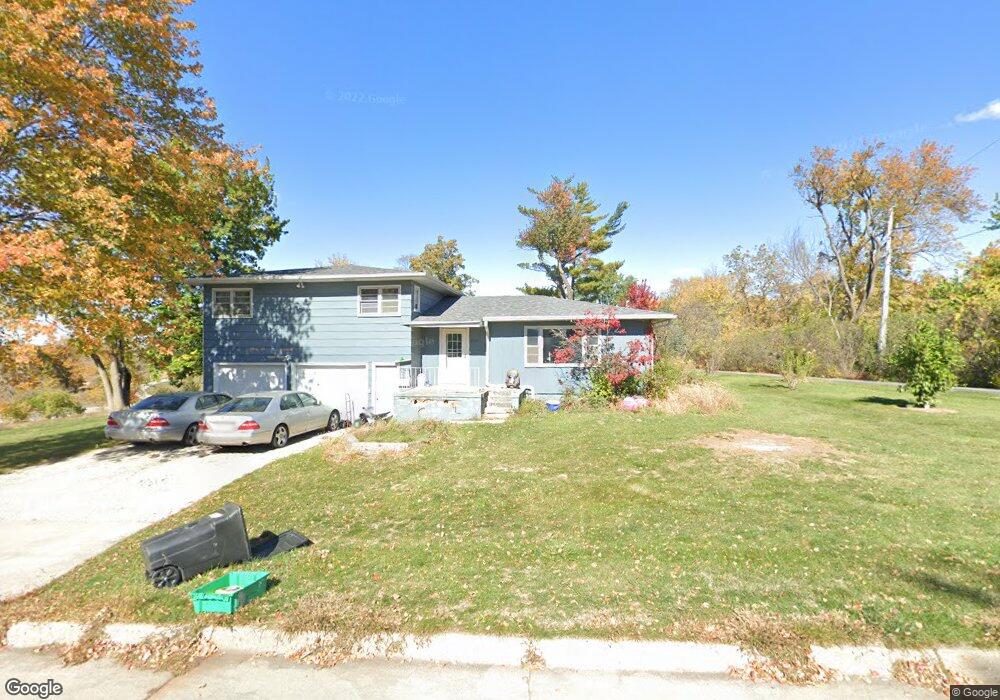 1510 N 7th Ave W, Newton, IA 50208 - photo 1
