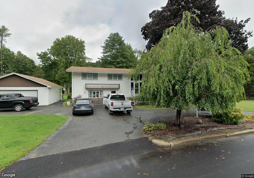 4 High Point Dr, North Smithfield, RI 02896 - photo 1