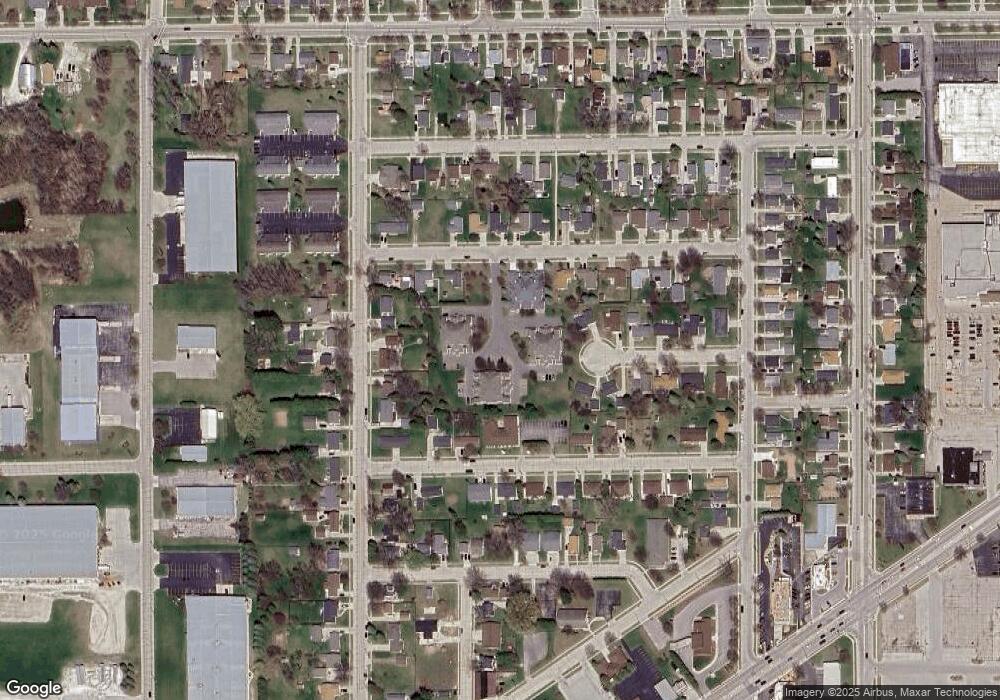 Evergreen Townhomes South, Manitowoc, WI 54220 - photo 1