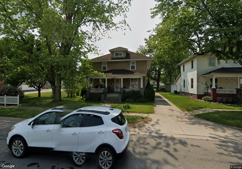 604 N Main St, Nappanee, IN 46550 - photo 1