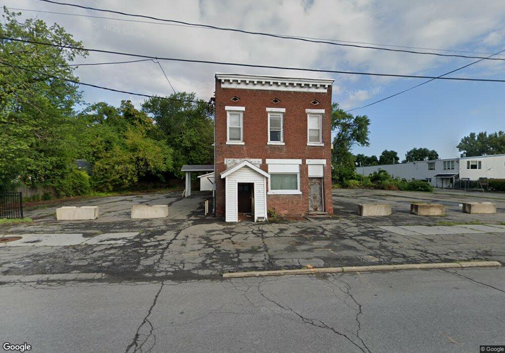 68 N Manning Blvd, Albany, NY 12206 - photo 1