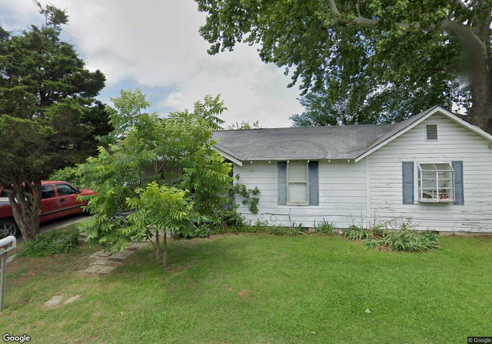 407 E St NE, Ardmore, OK 73401 - photo 1