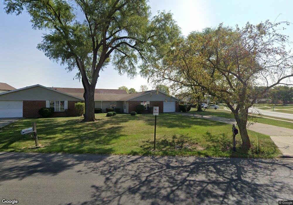 1590 Edgewood Dr, Lima, OH 45805 - photo 1