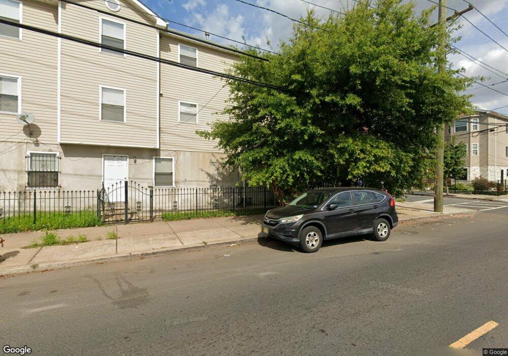 23 Birks Place unit 3, Newark, NJ 07112 - photo 1