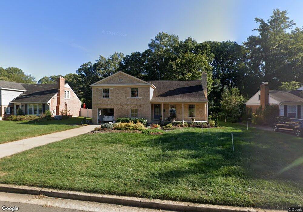 7421 Venice St, Falls Church, VA 22043 - photo 1