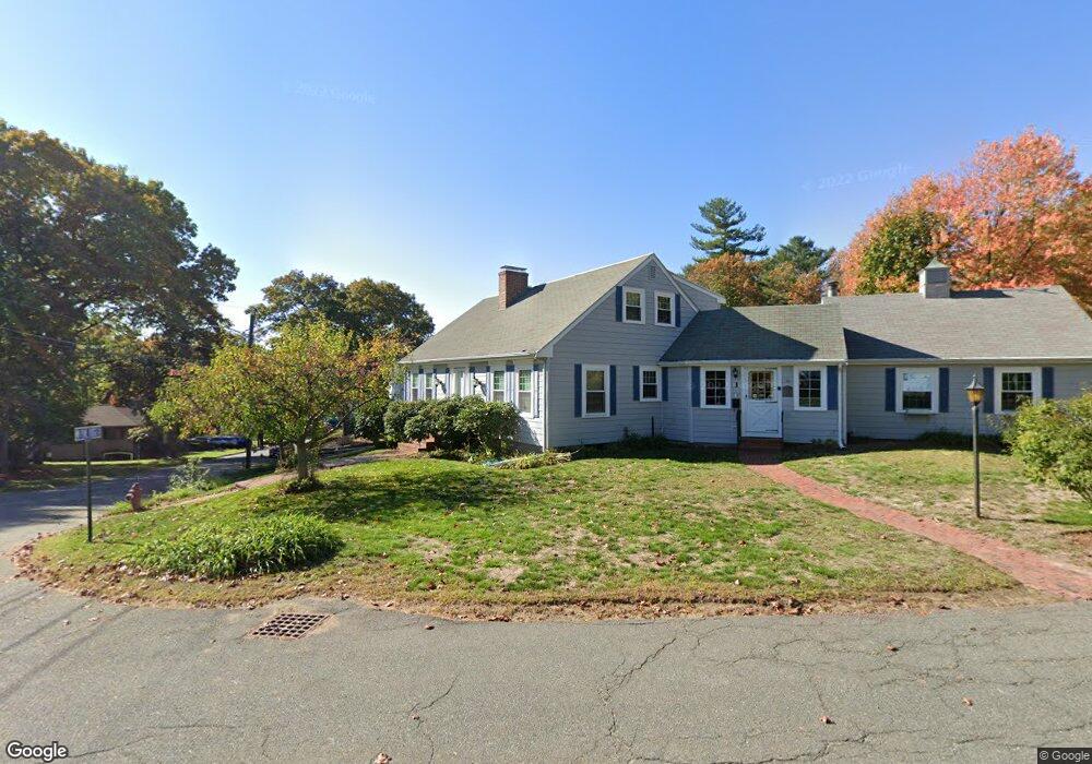 3 Evergreen Rd, Stoneham, MA 02180 - photo 1