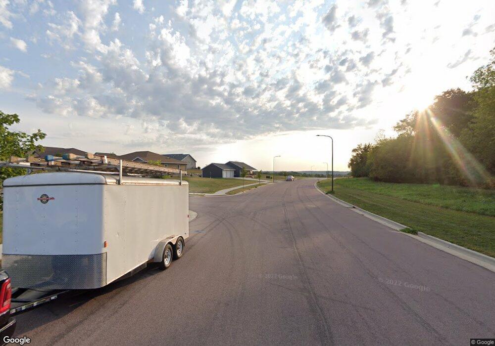 1500 Maplewood Dr, New Ulm, MN 56073 - photo 1