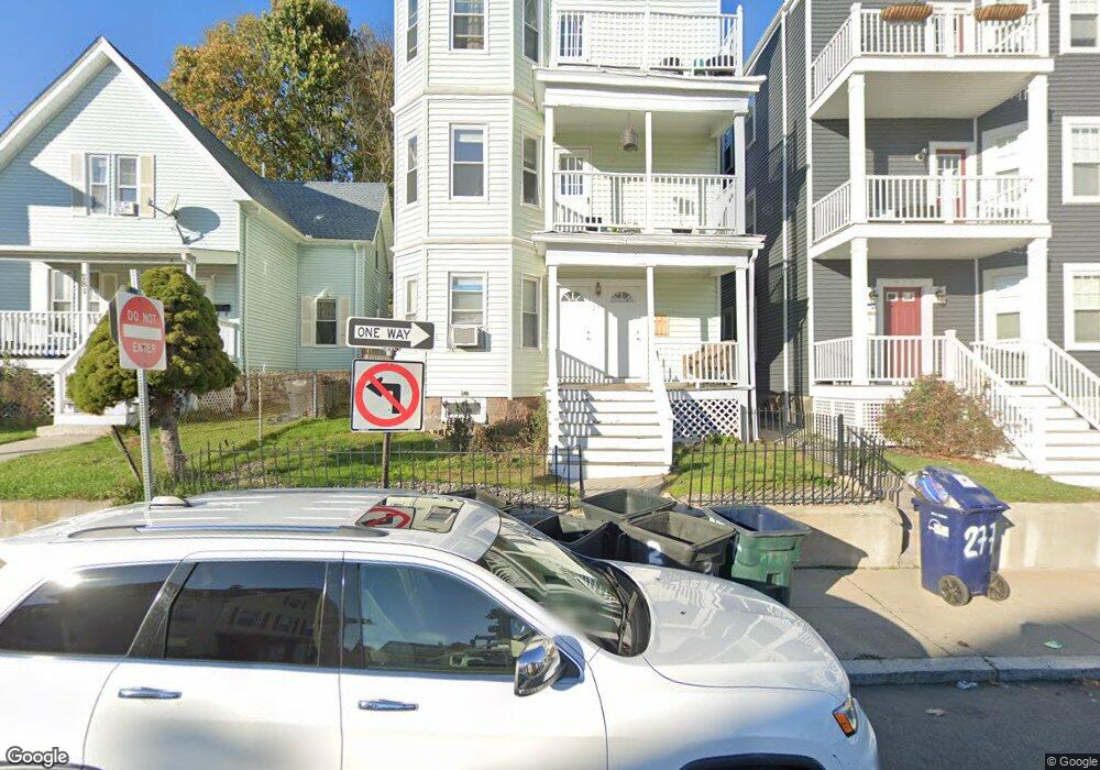 277 Minot St unit 2, Dorchester Center, MA 02124 - photo 1