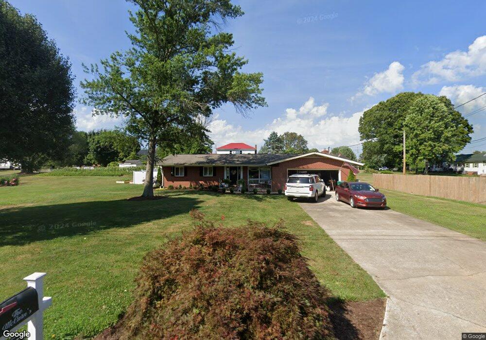 105 N 5th St, Watauga, TN 37694 - photo 1