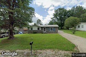 266 W Roosevelt Ave, Shawneetown, IL 62984