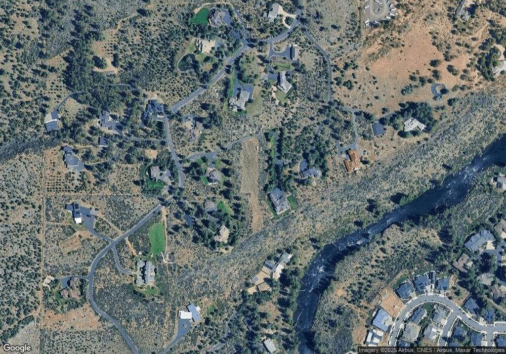 61020 Bachelor View Rd, Bend, OR 97702 - photo 1