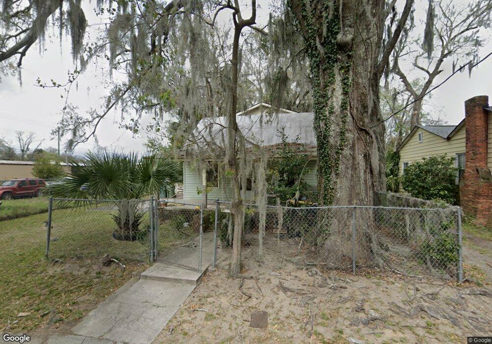 218 W 56th St, Savannah, GA 31405 - photo 1