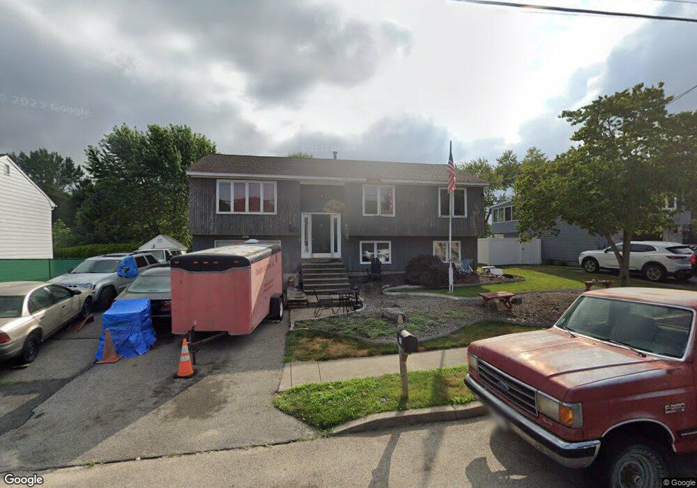 193 Wellspring Dr, Warwick, RI 02886 - photo 1