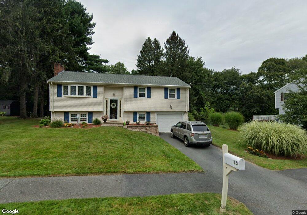 15 Bumble Bee Cir, Shrewsbury, MA 01545 - photo 1