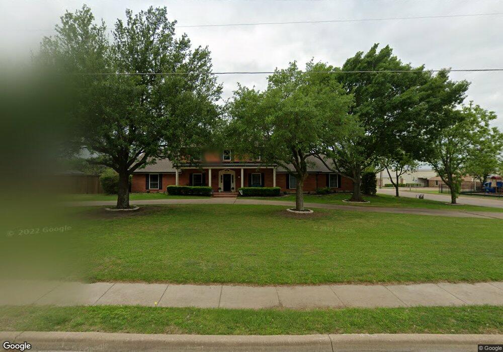 1417 Country Club Rd, Ennis, TX 75119 - photo 1