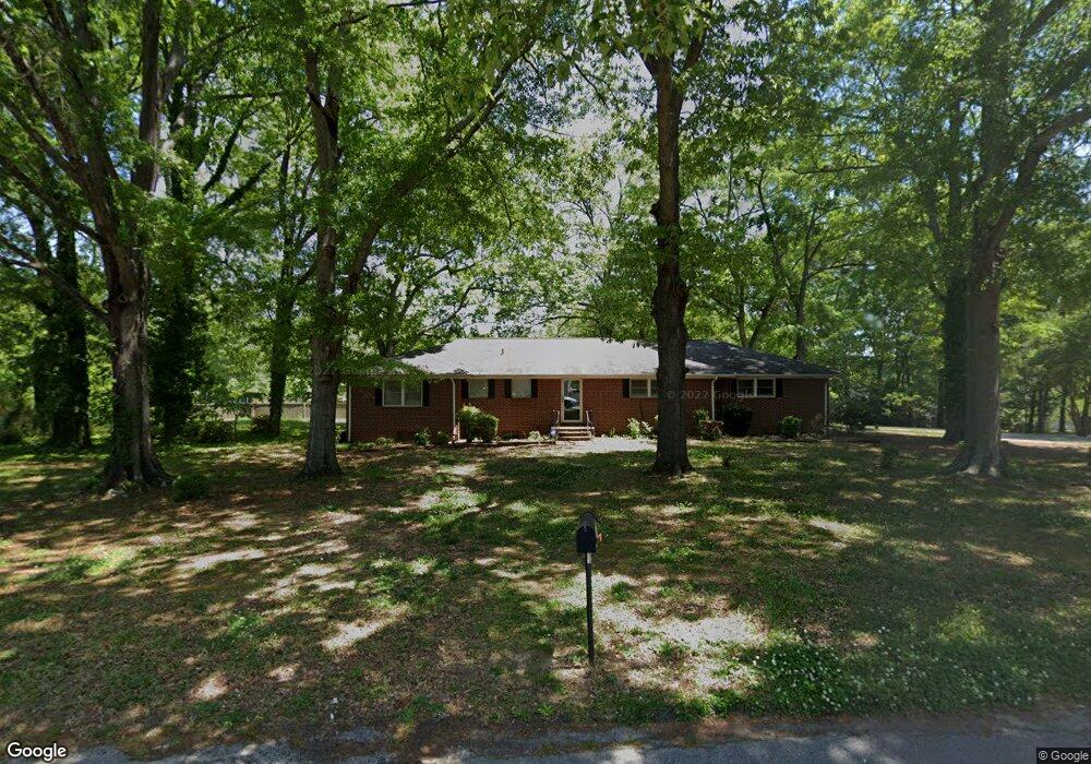 85 W Wright St, Winder, GA 30680 - photo 1
