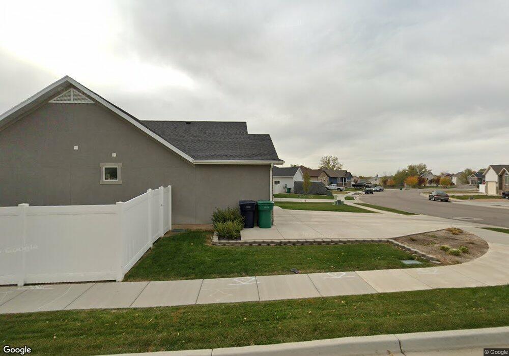 117 N Pacific St, Clearfield, UT 84015 - photo 1
