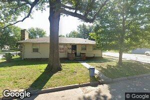 302 Cedar St, Sabetha, KS 66534