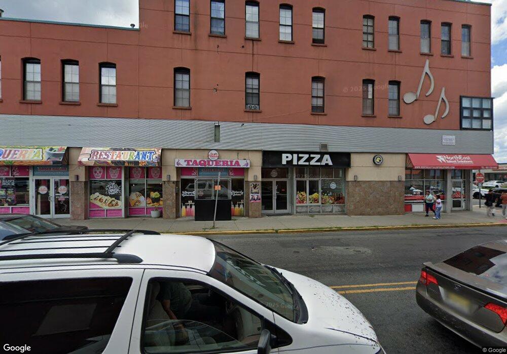 332 Monroe St, Passaic, NJ 07055 - photo 1