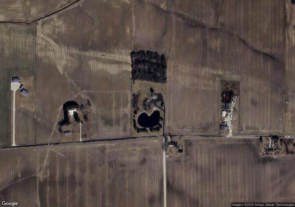 492 E 200 N, Huntington, IN 46750 - photo 1