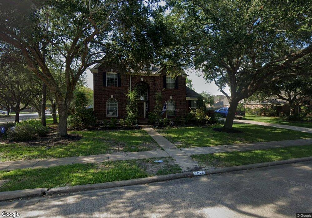 1106 Osprey Ct, Friendswood, TX 77546 - photo 1