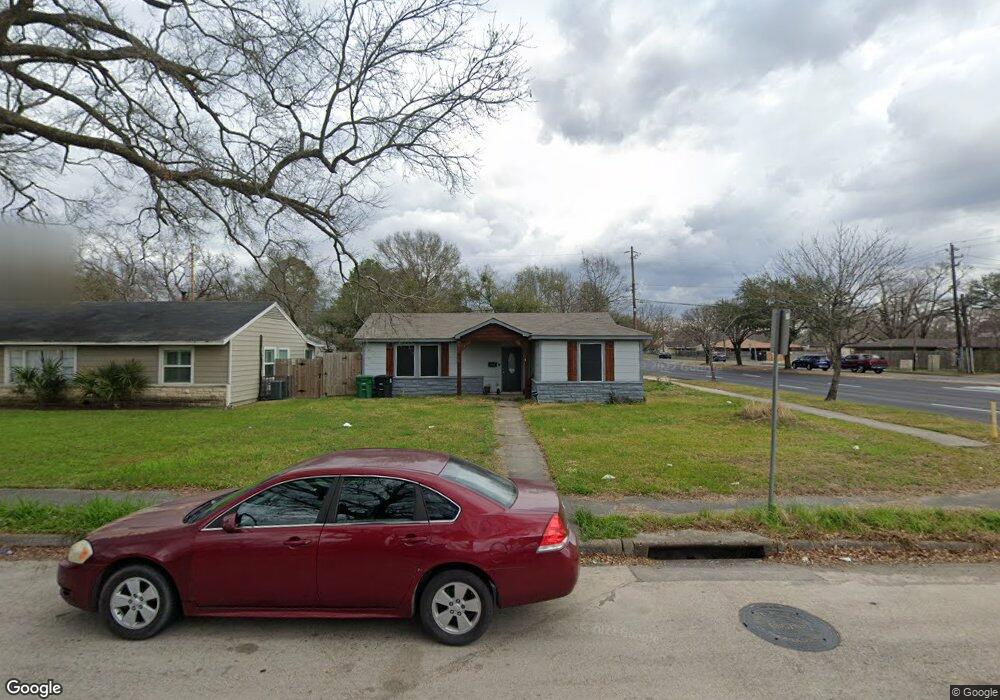 5155 Hull St, Houston, TX 77021 - photo 1
