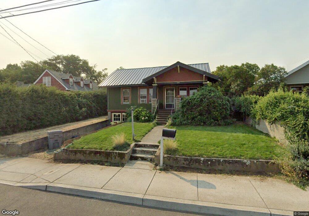 1304 E 10th St, the Dalles, OR 97058 - photo 1