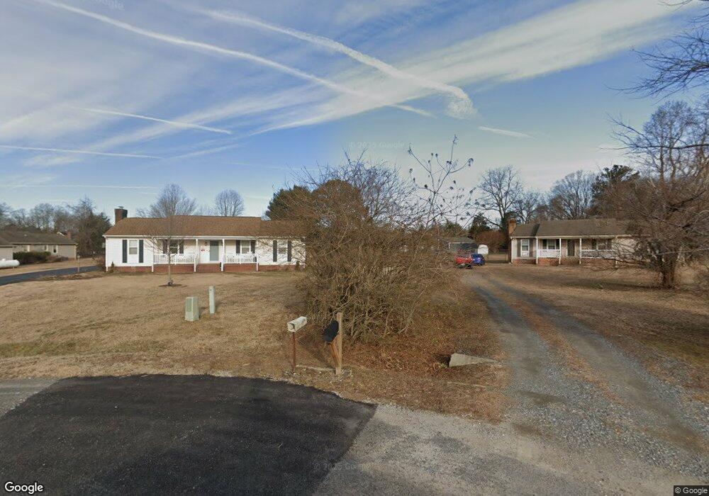 8040 Quinton Cir, Quinton, VA 23141 - photo 1