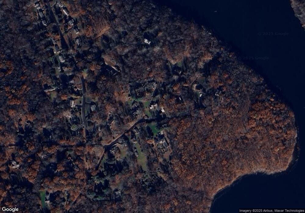 56 Old Bridge Rd, Brookfield, CT 06804 - photo 1