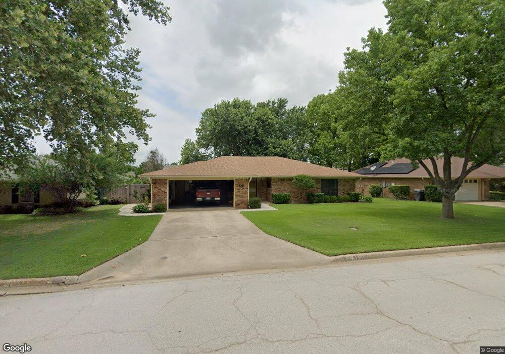 1301 Brookhaven St, Ardmore, OK 73401 - photo 1