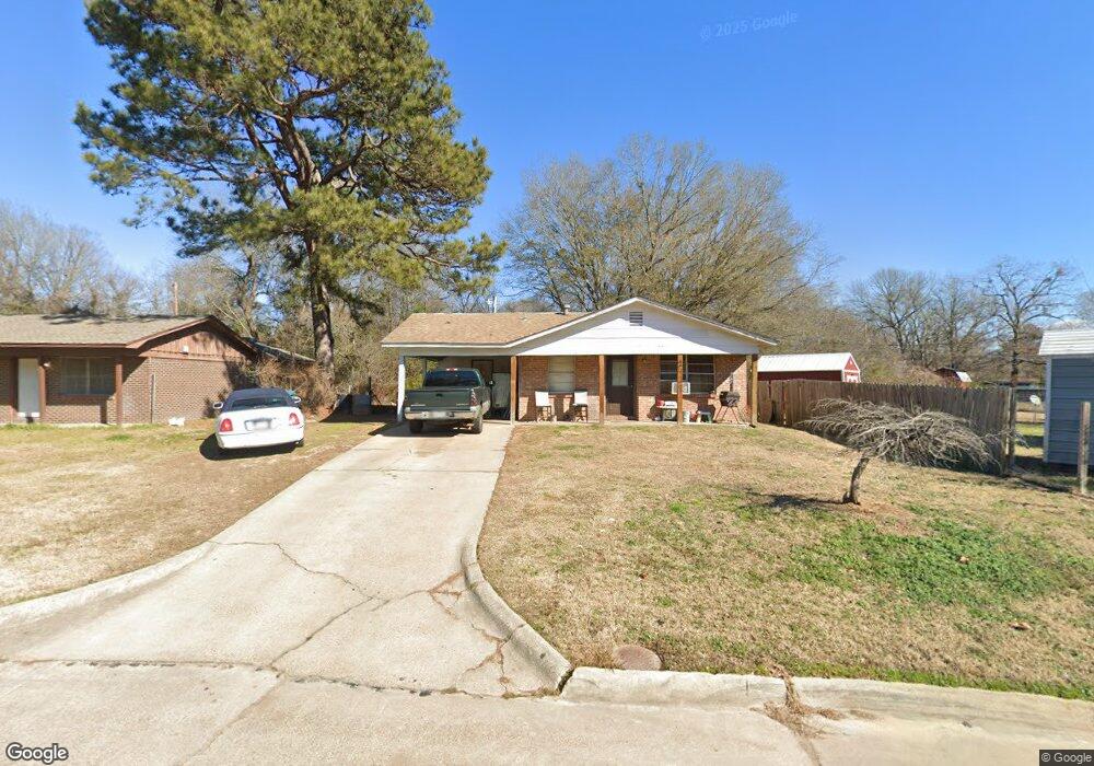 1419 Windsor Dr, Texarkana, TX 75501 - photo 1