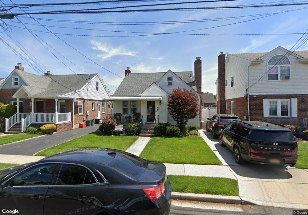 227 James St, Franklin Square, NY 11010 - photo 1