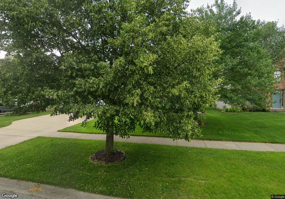 4724 Fesseneva Ln, Naperville, IL 60564 - photo 1