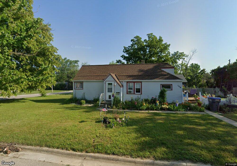 108 Orange St, Three Oaks, MI 49128 - photo 1
