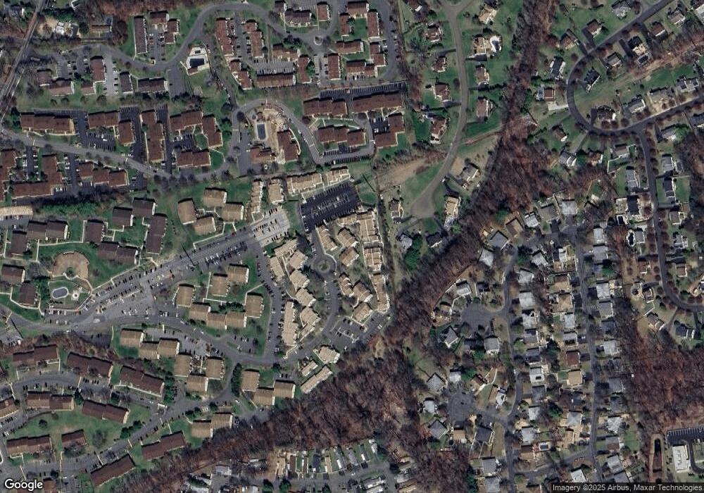 496 Country Club Ln, Pomona, NY 10970 - photo 1