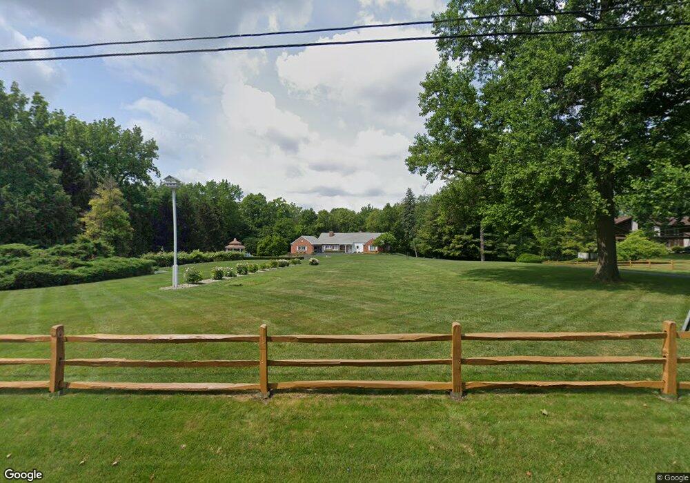 5121 Corey Rd, Toledo, OH 43623 - photo 1