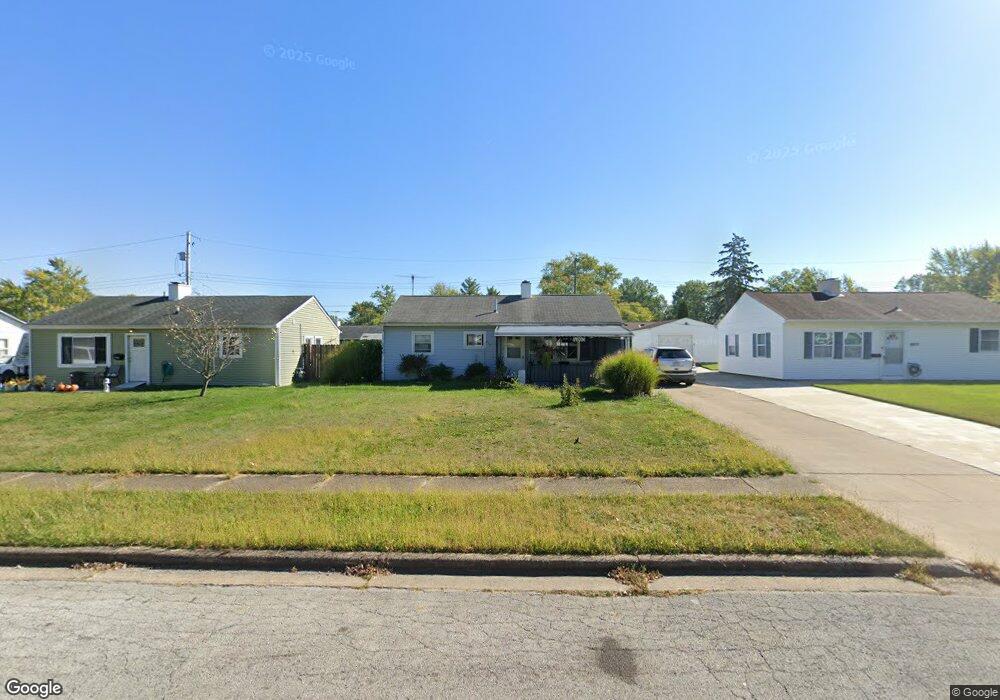 4203 Columbo Ln, Lorain, OH 44055 - photo 1