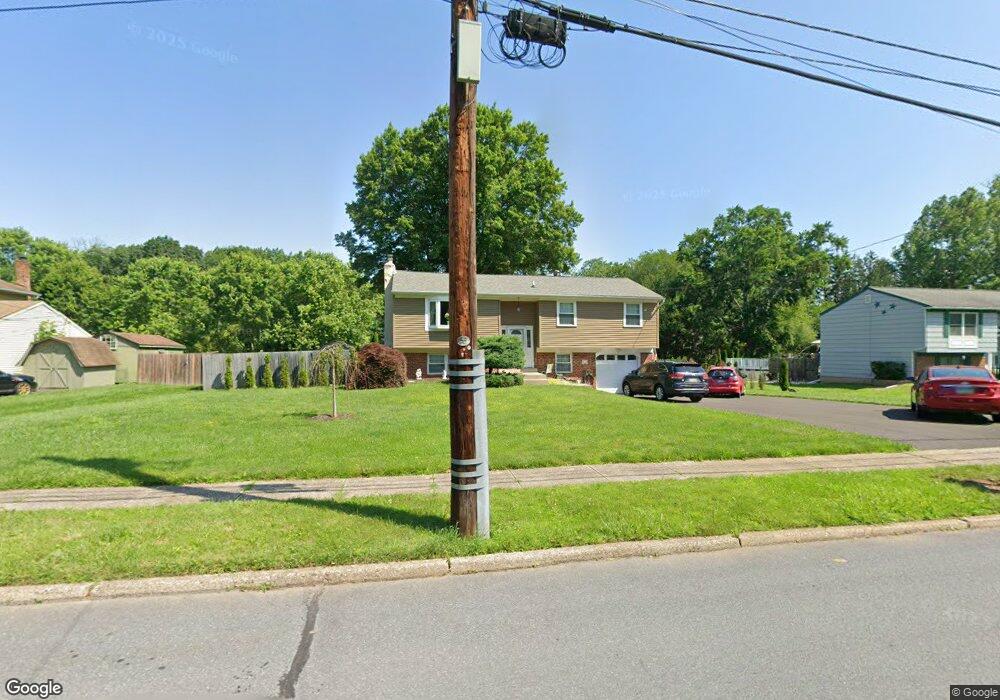 39 Pawnee Rd, Doylestown, PA 18901 - photo 1