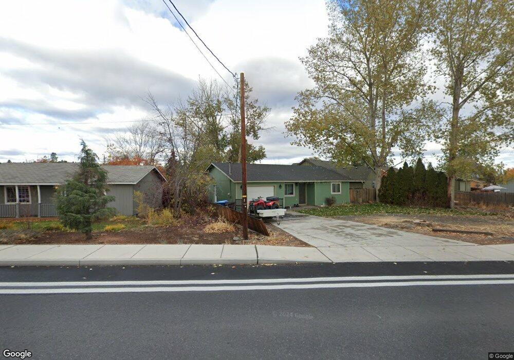 3413 SW Canal Blvd, Redmond, OR 97756 - photo 1