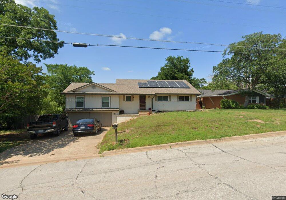 1813 W Hull St, Denison, TX 75020 - photo 1