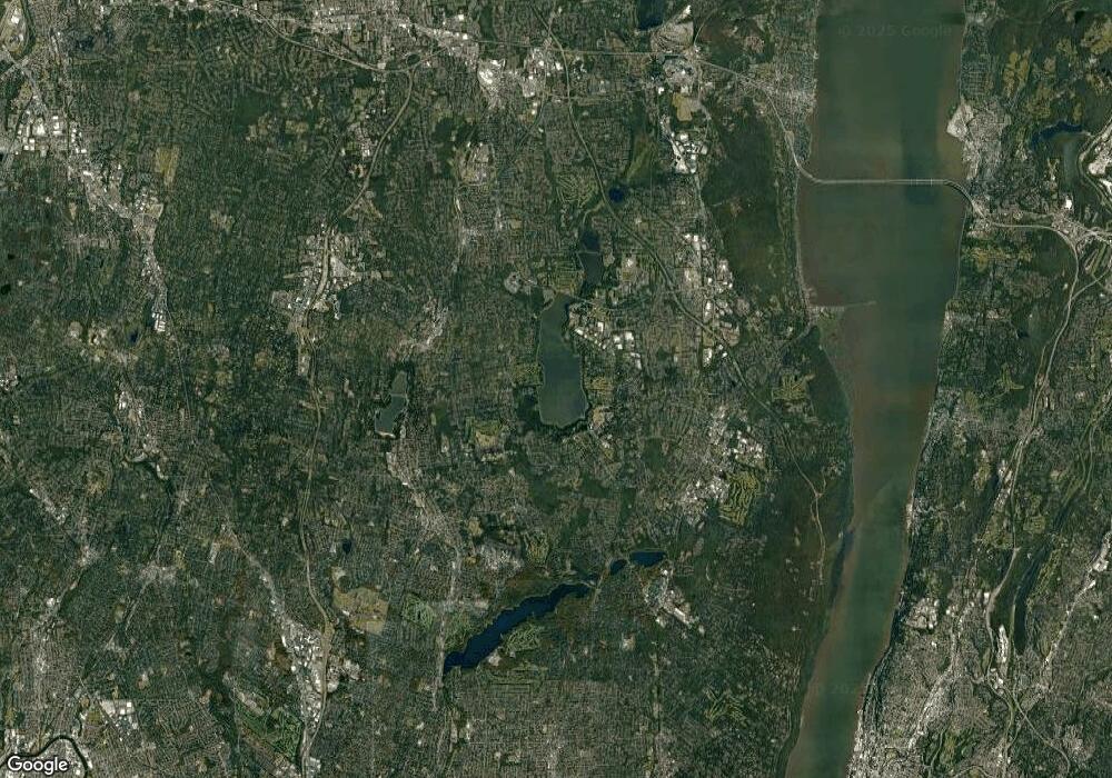 63 River Vale, River Vale Twp., NJ 07675 - photo 1