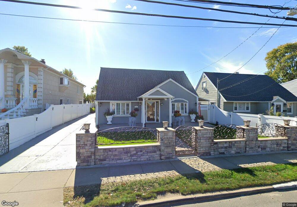 341 Peninsula Blvd, Cedarhurst, NY 11516 - photo 1