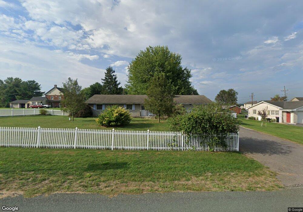 700 Lee Dr, Greencastle, PA 17225 - photo 1