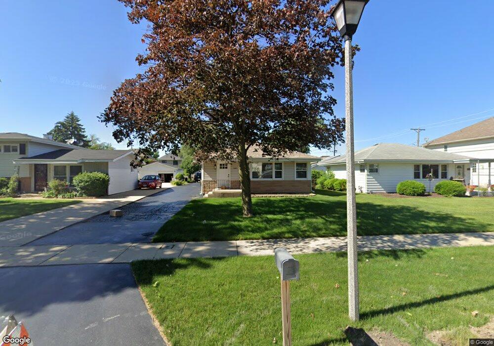 541 W Belden Ave, Elmhurst, IL 60126 - photo 1