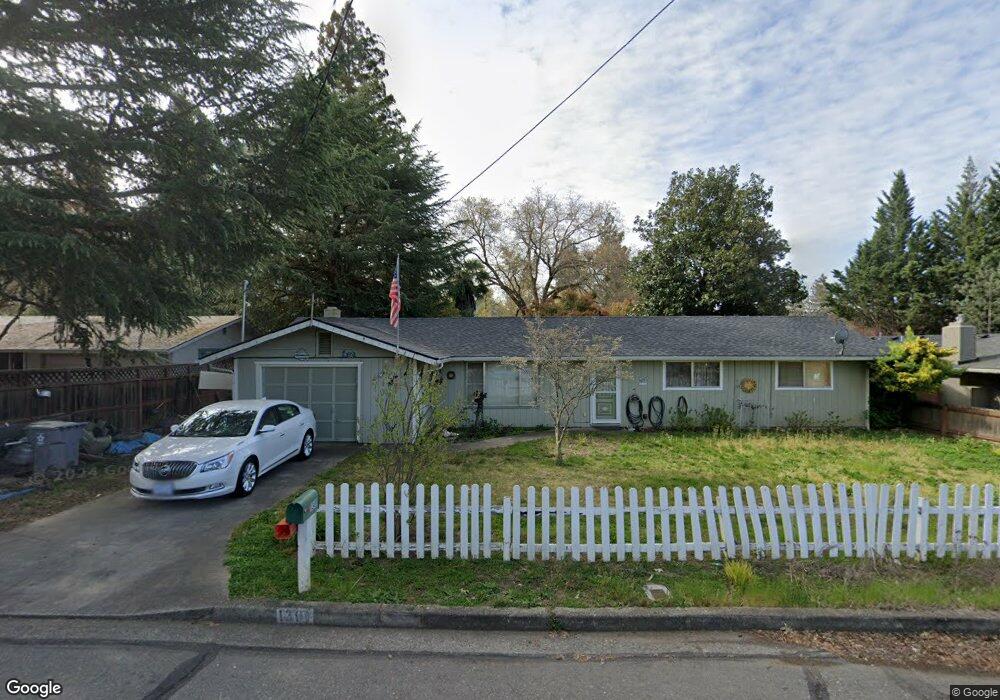 1301 SE Oriole St, Grants Pass, OR 97526 - photo 1