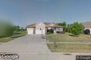 295 Landau St, Robins, IA 52328