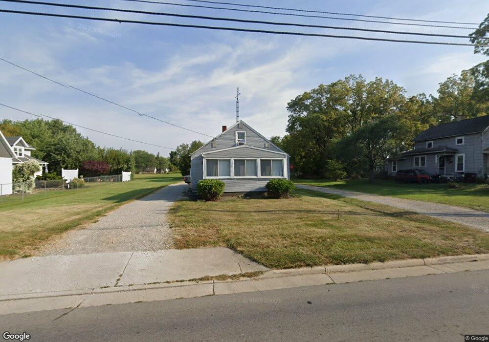 859 E 4th St, Lima, OH 45804 - photo 1