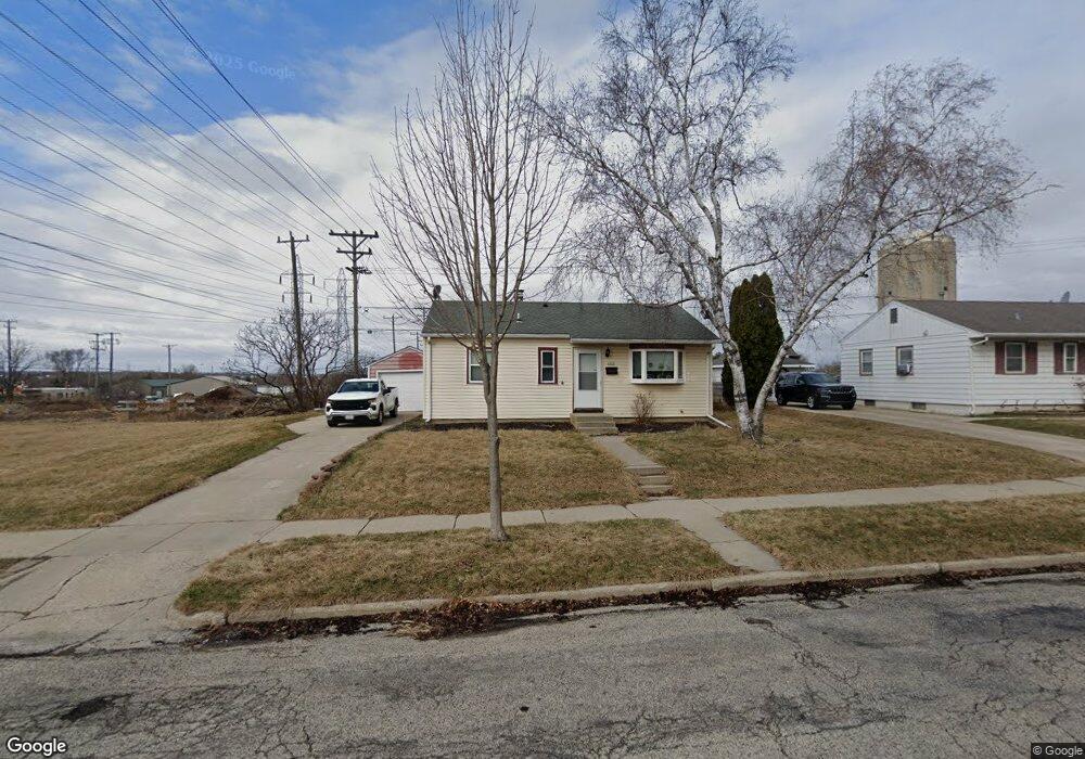 4055 S 5th Place unit 4057, Milwaukee, WI 53207 - photo 1